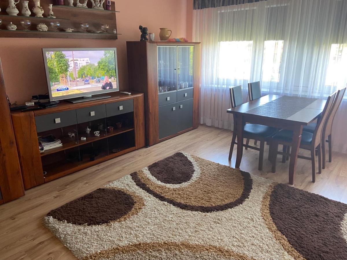 Apartment Mieszkanko Na Traugutta *